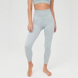 OFFLINE by Aerie Seamless Snake Leggings 7/8 Length High Waisted Salty Air Sz S